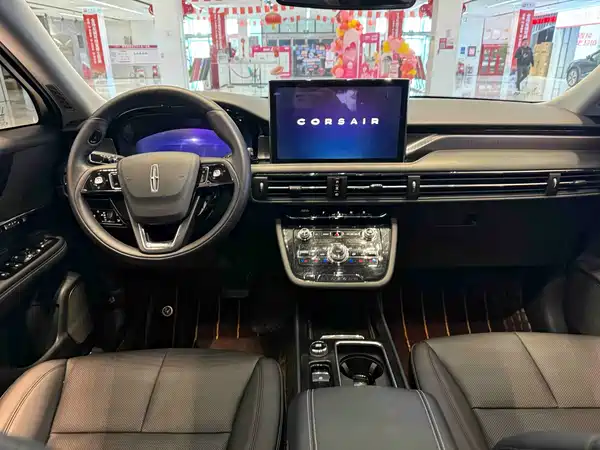 Lincoln Corsair 2022