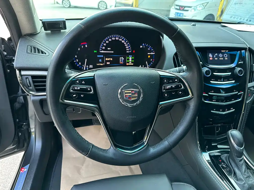 Cadillac ATS-L 2014 — фото 12
