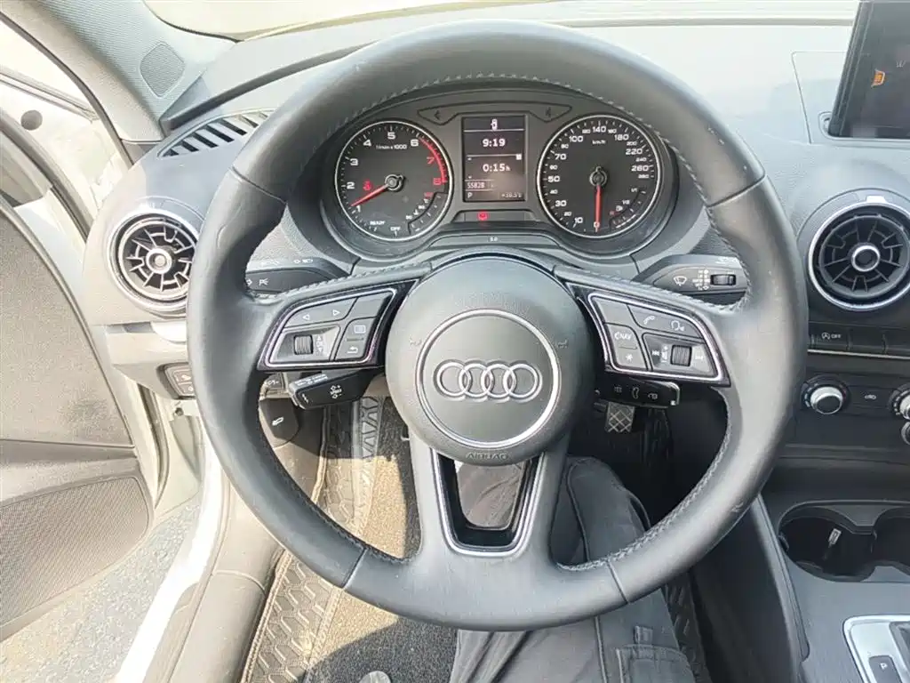 Audi A3 2020 — фото 11