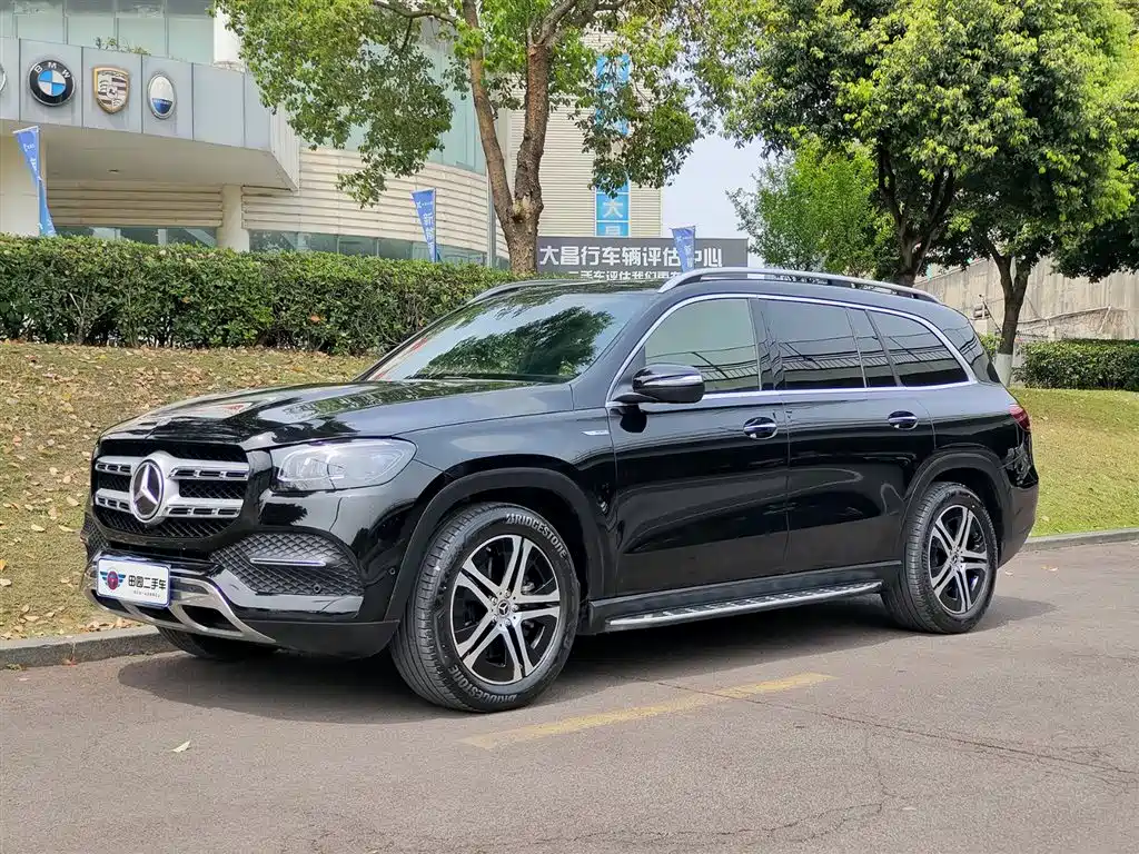 Mercedes-Benz GLS 2022 — фото 1