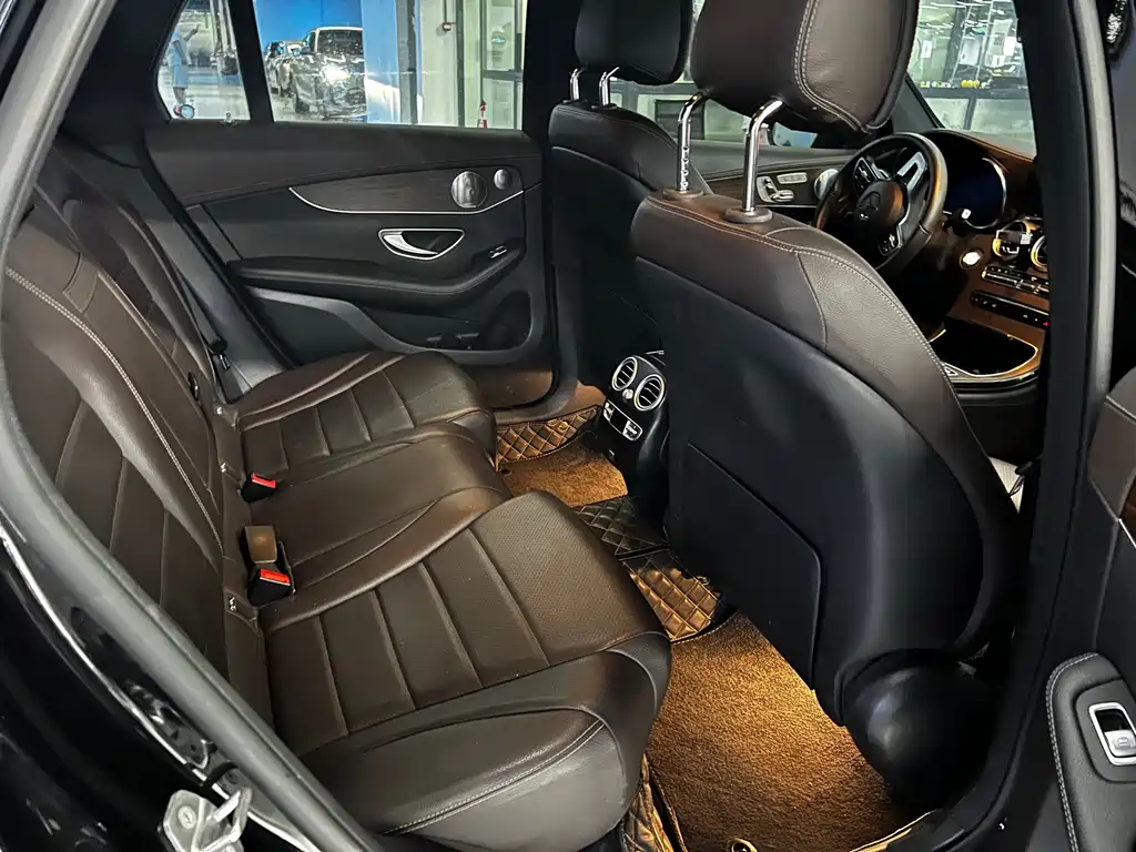 Mercedes-Benz GLC 2020 — фото 11