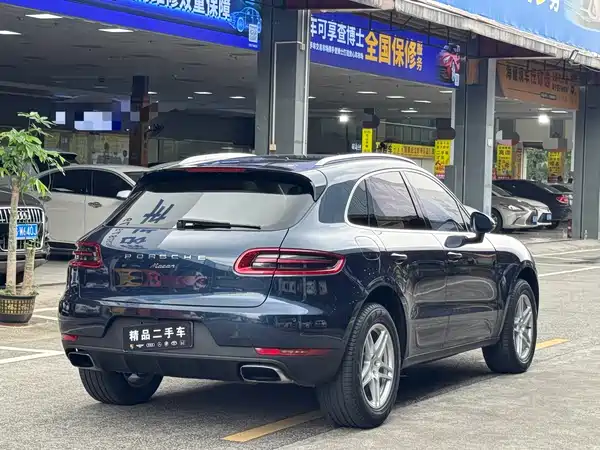 Porsche Macan 2015