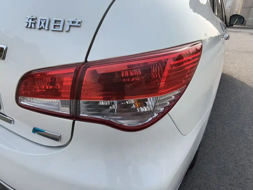 Nissan Sylphy 2019 — фото 11