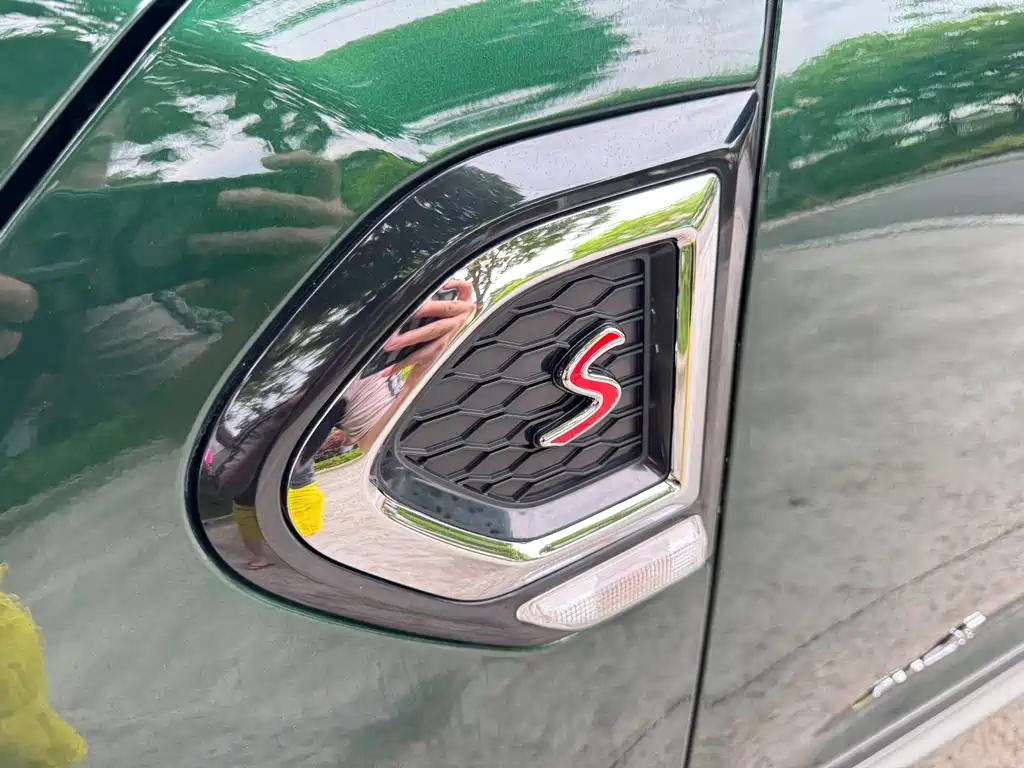 MINI Countryman 2019 — фото 11