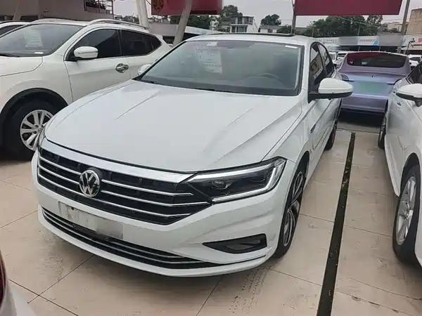 Volkswagen Sagitar 2021