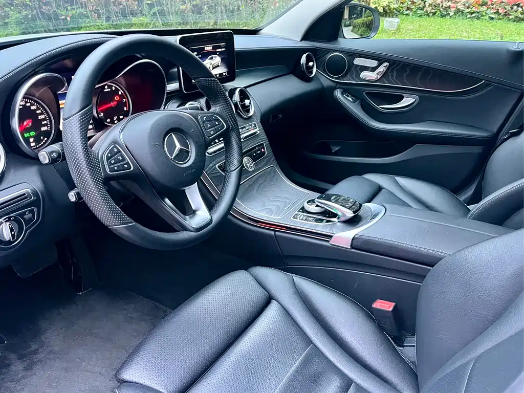 Mercedes-Benz C-Class 2017 — фото 9