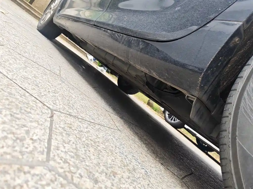 Toyota Camry 2017 — фото 18