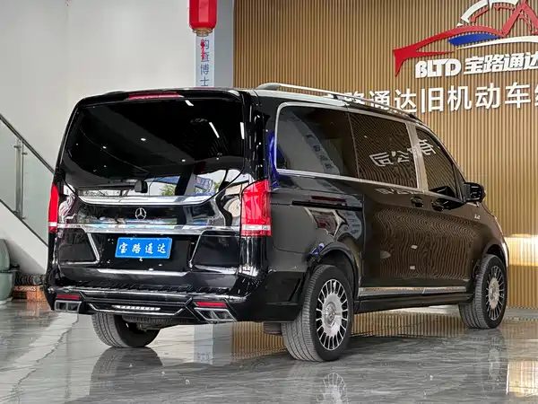 Mercedes-Benz V-Class 2021