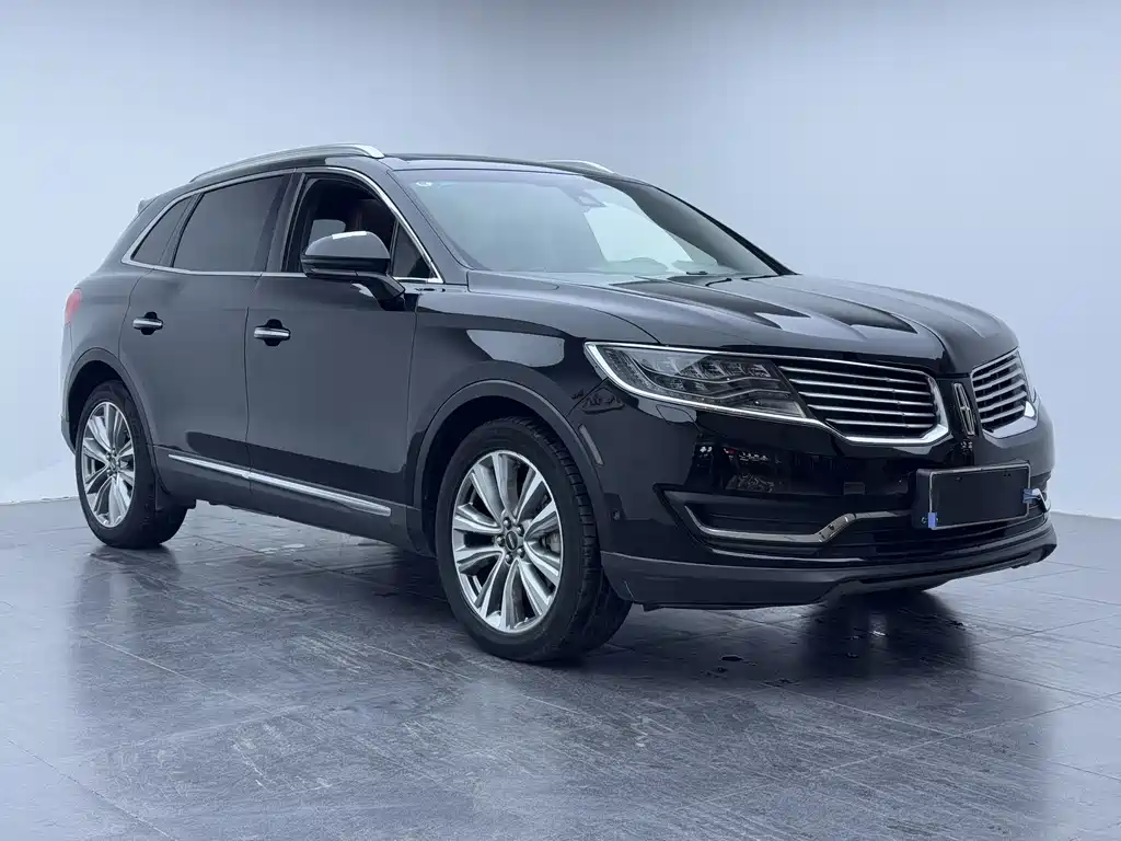 Lincoln MKX 2018 — фото 3