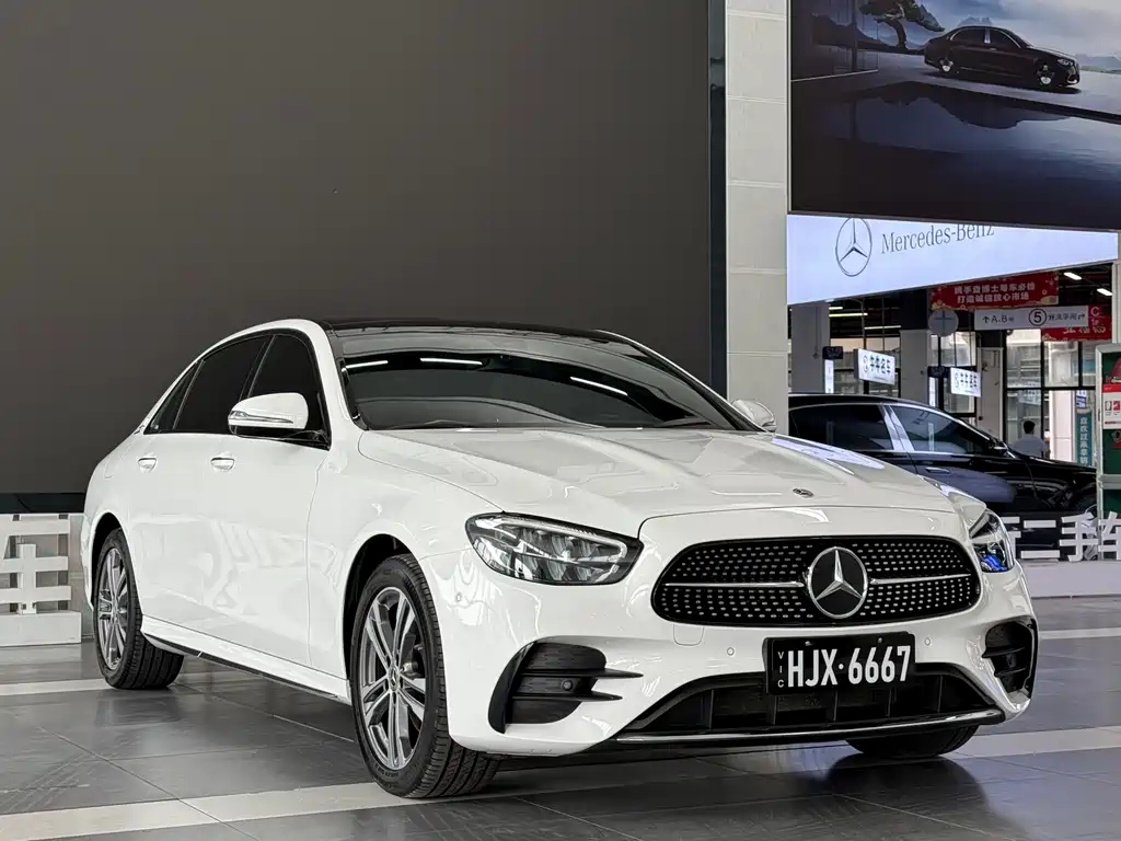 Mercedes-Benz E-Class 2021