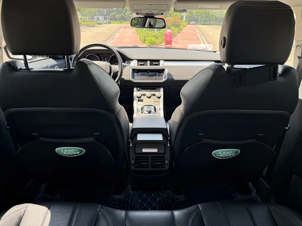 Land Rover Evoque 2018 — фото 14