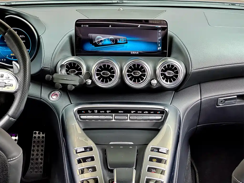 Mercedes-Benz AMG GT 2021 — фото 10