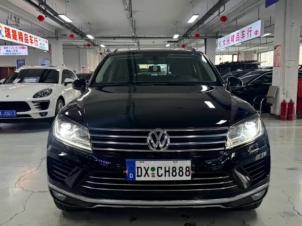 Volkswagen Touareg 2016 — фото 2