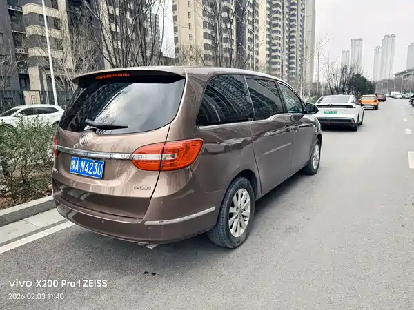 Buick GL8 2019