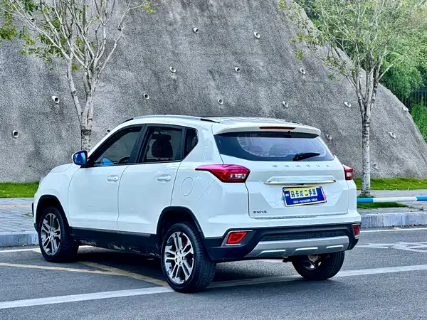 BAIC Shenbao X35 2016