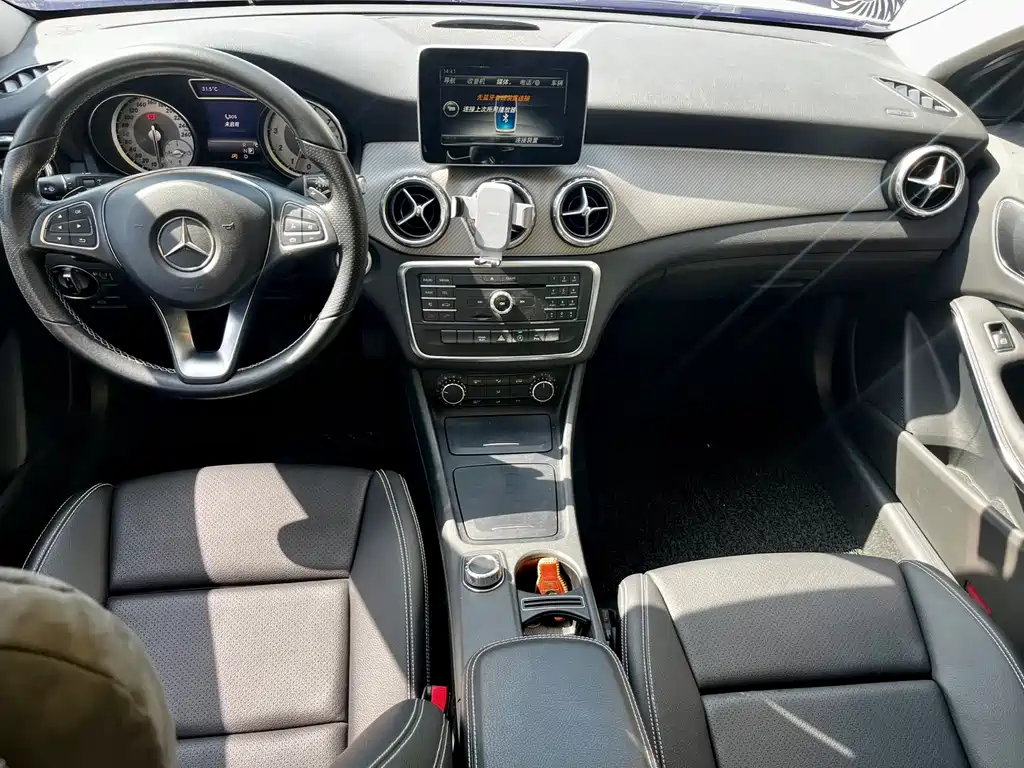 Mercedes-Benz GLA 2017 — фото 8