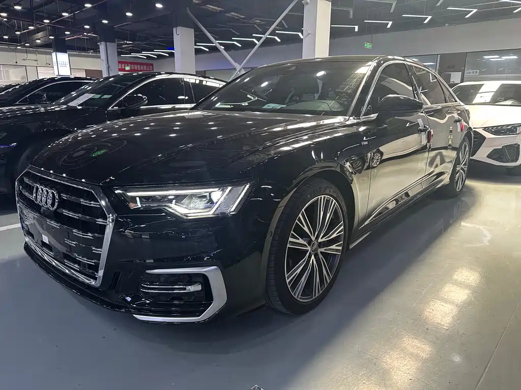 Audi A6L 2023 — фото 1