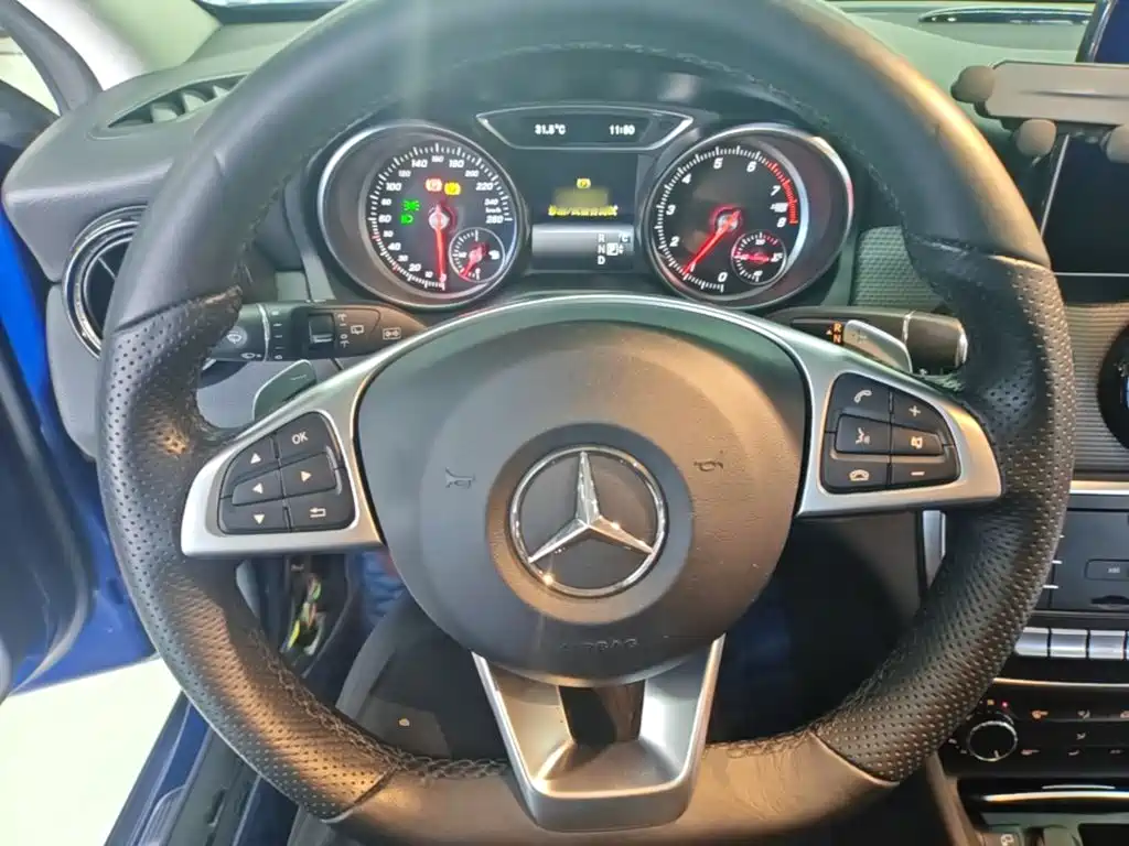 Mercedes-Benz GLA 2019 — фото 11