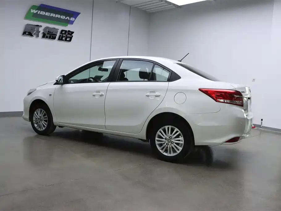 Toyota Vios 2020 — фото 7