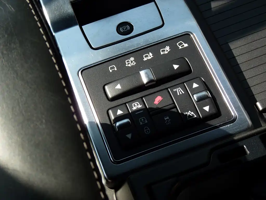 Land Rover Sport 2013 — фото 9