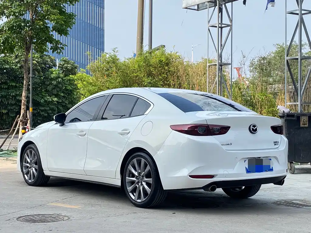 Mazda 3 Angkesela 2021