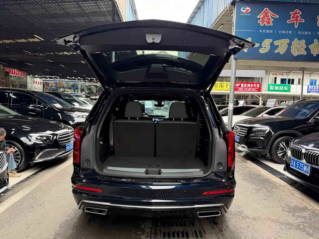 Cadillac XT6 2021 — фото 26