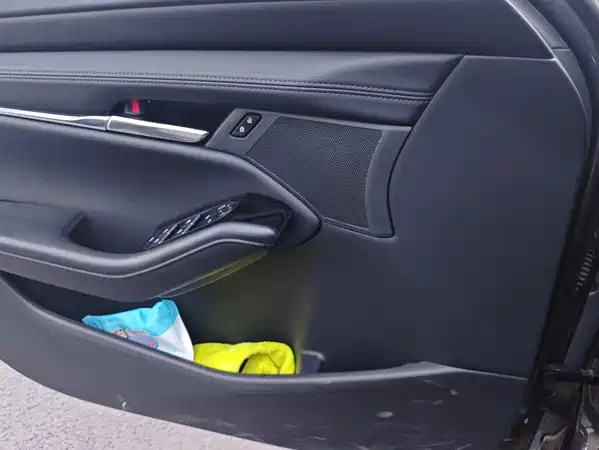 Mazda 3 Axela 2024