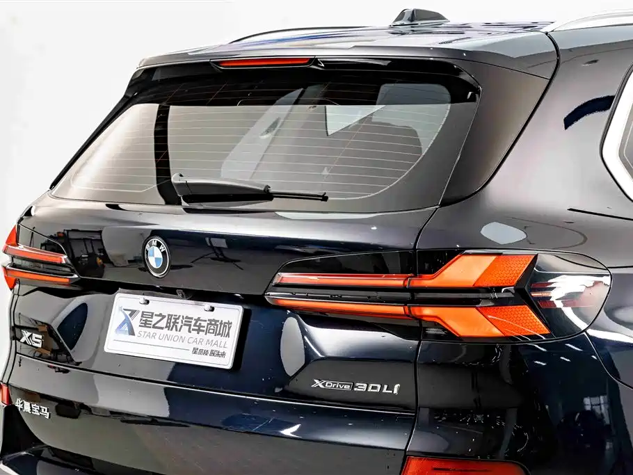 BMW X5 2025 — фото 8