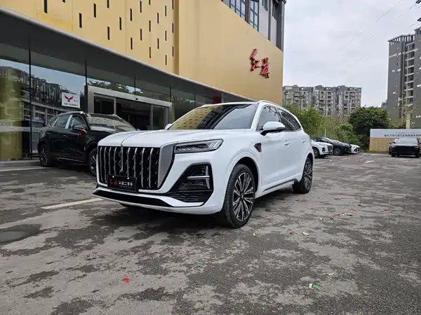 Hongqi HS5 2023
