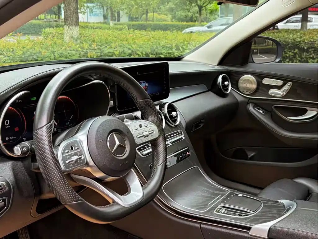 Mercedes-Benz C-Class 2020 — фото 14
