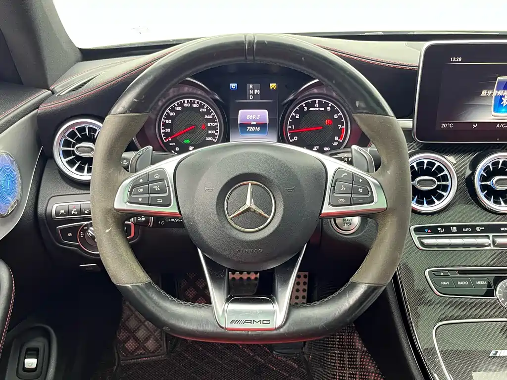 Mercedes-Benz C-Class AMG 2018 — фото 12