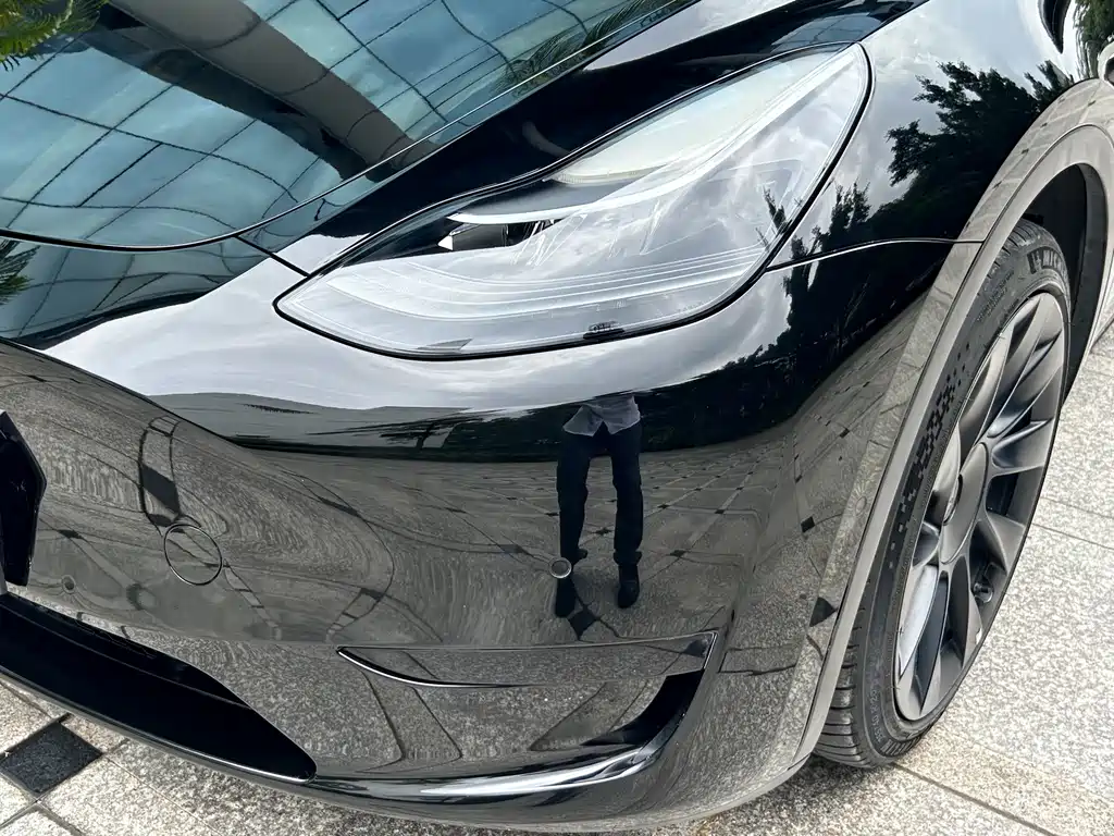 Tesla Model Y 2022 — фото 16