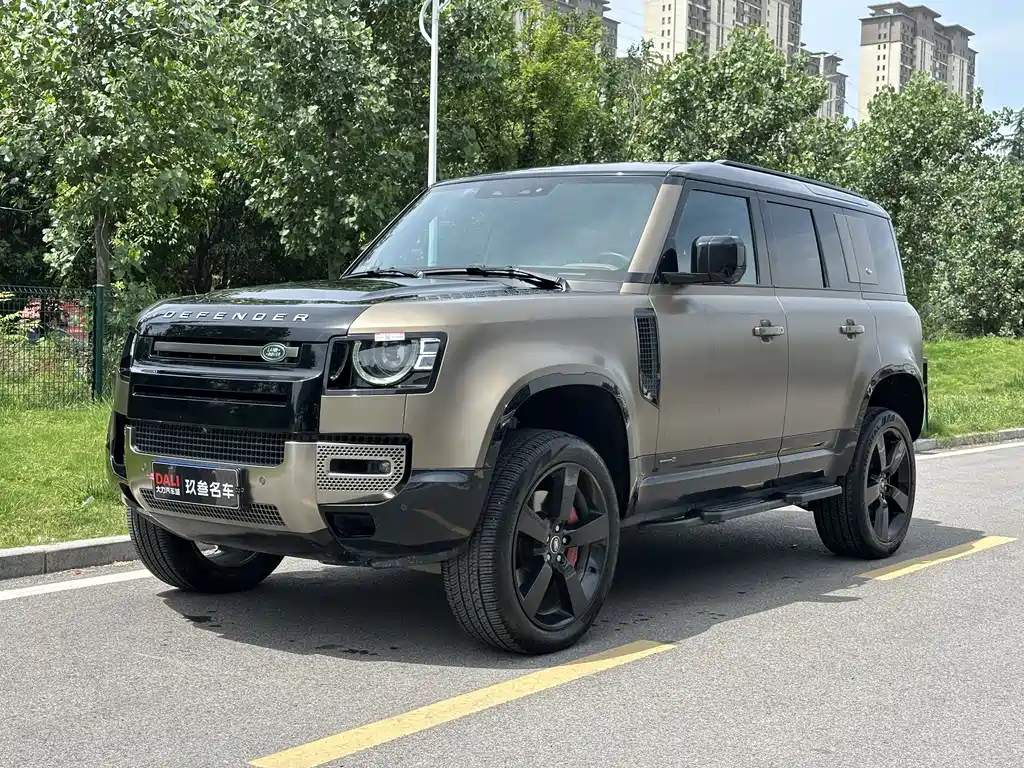 Land Rover Defender 2022 — фото 1