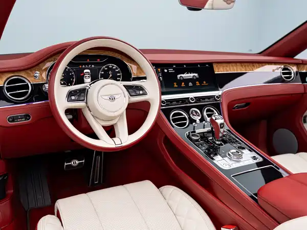 Bentley Continental 2020