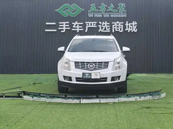 Cadillac SRX 2013