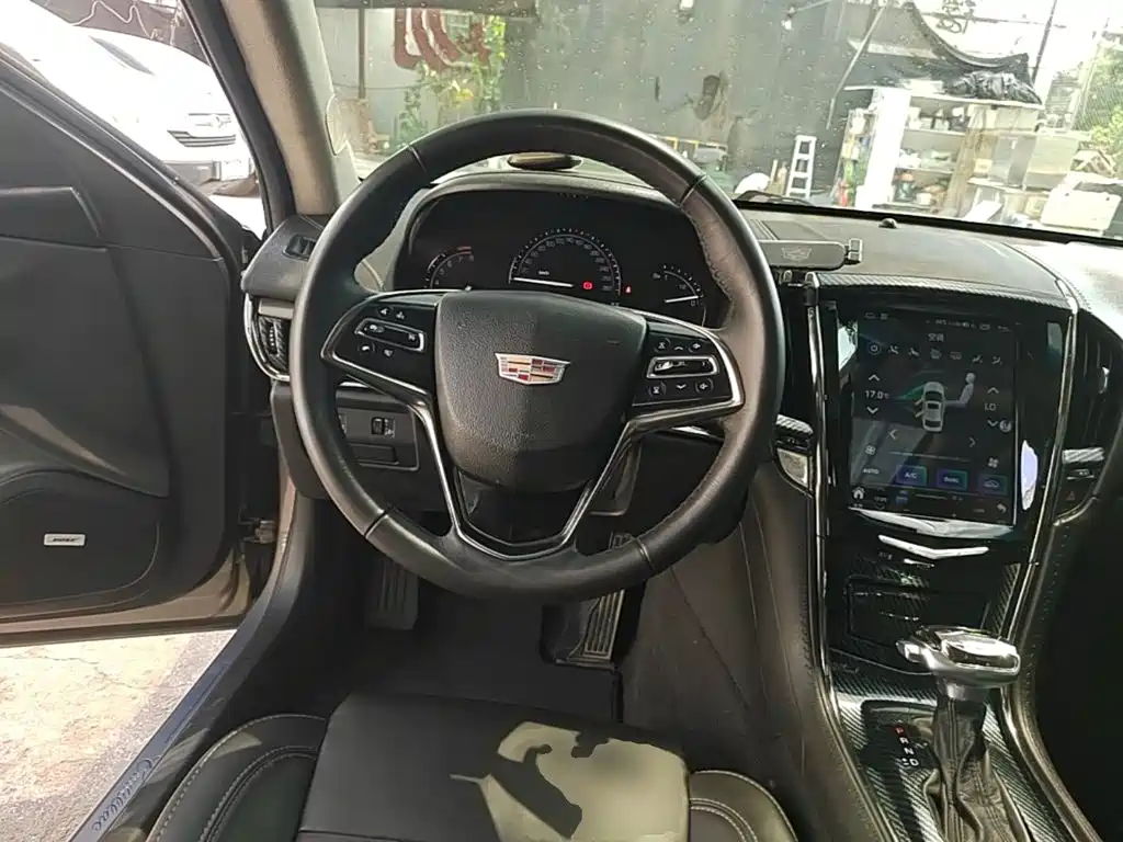Cadillac ATS-L 2019 — фото 11