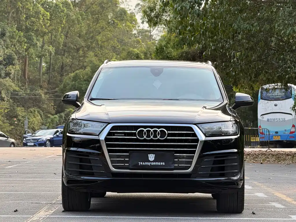Audi Q7 2017 — фото 2