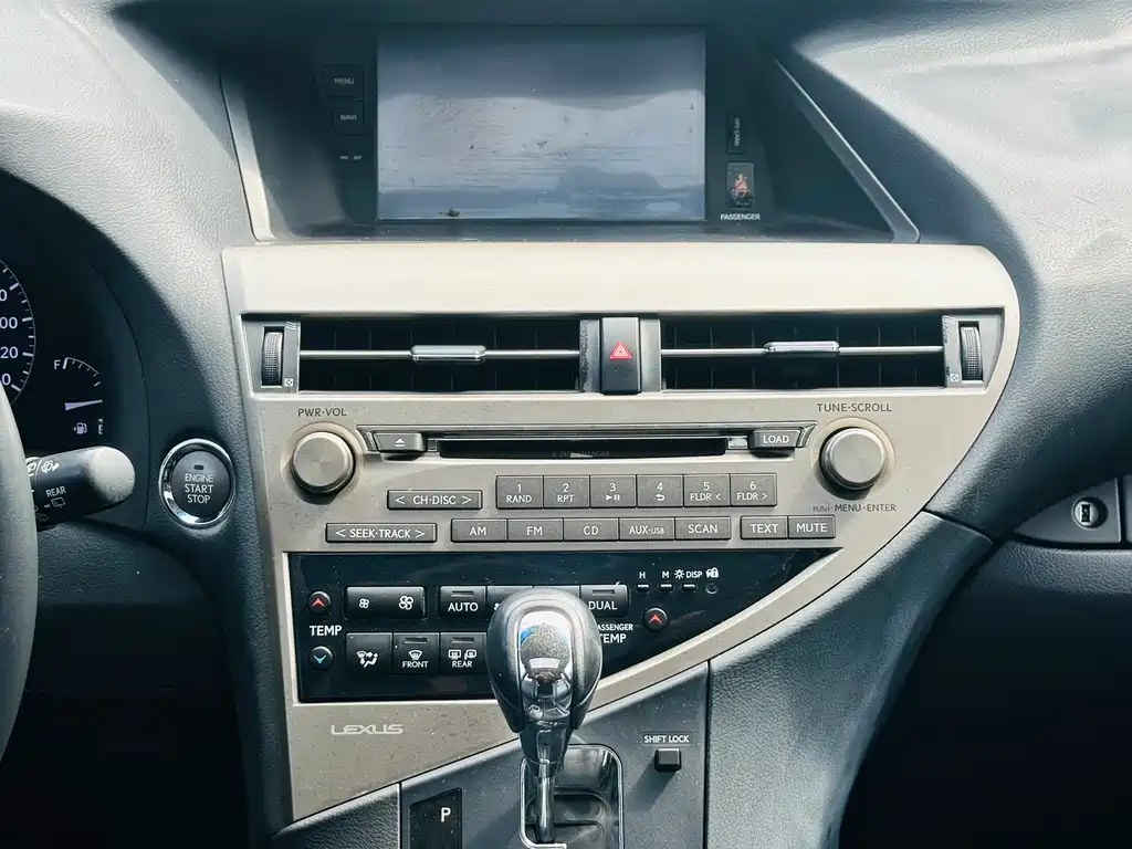 Lexus RX Classic 2015 — фото 16