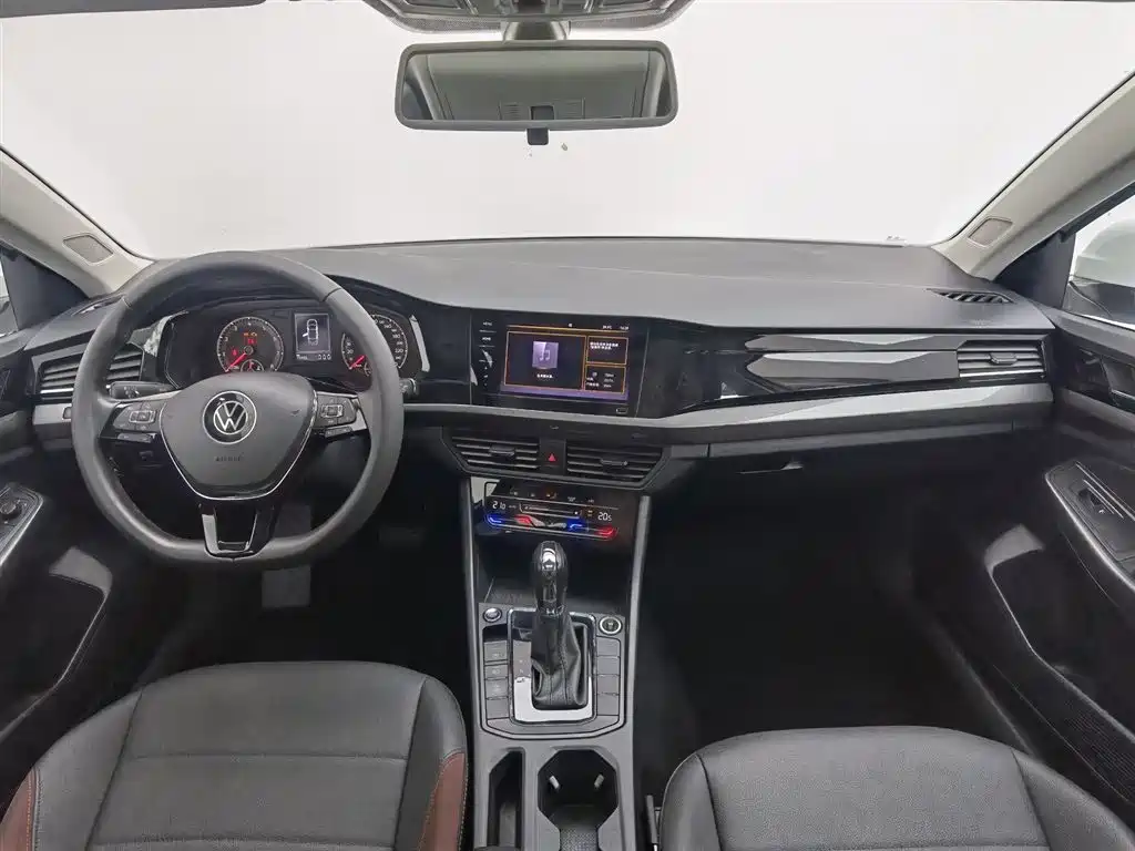 Volkswagen Bora 2021