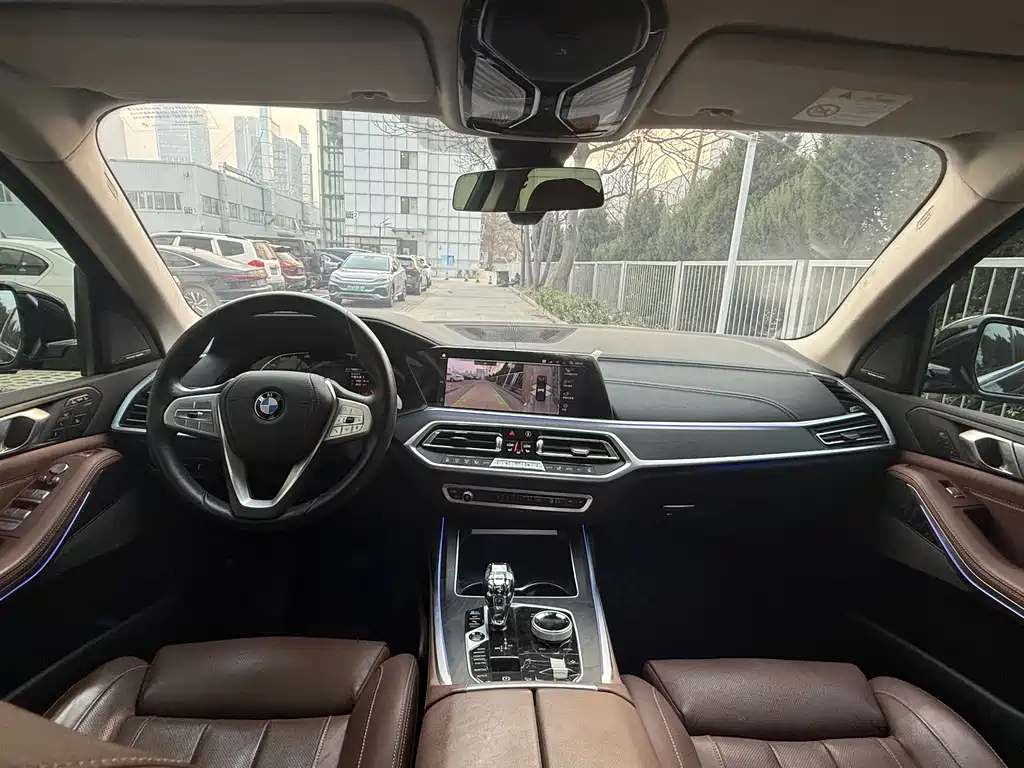 BMW X7 2022 — фото 10