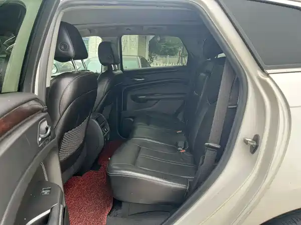 Cadillac SRX 2012