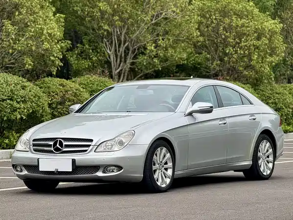 Mercedes-Benz CLS 2011