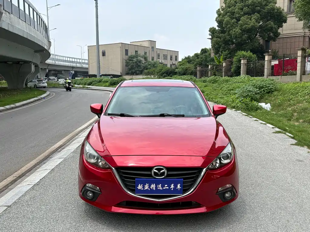 Mazda 3 Axela 2015 — фото 2