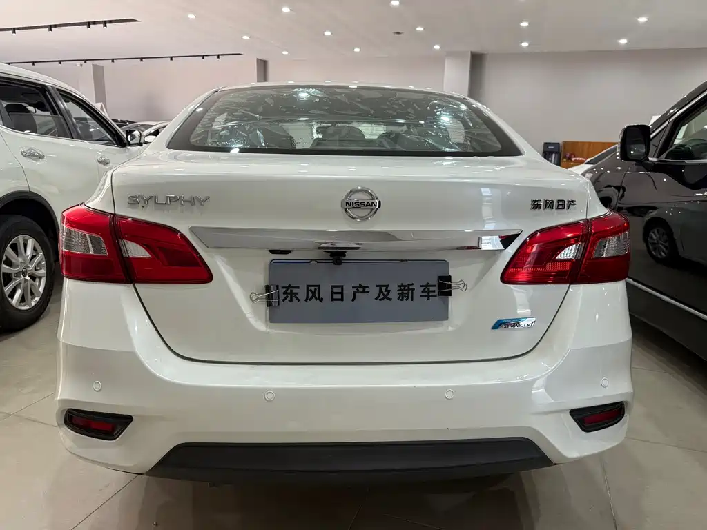 Nissan Sylphy 2017 — фото 10