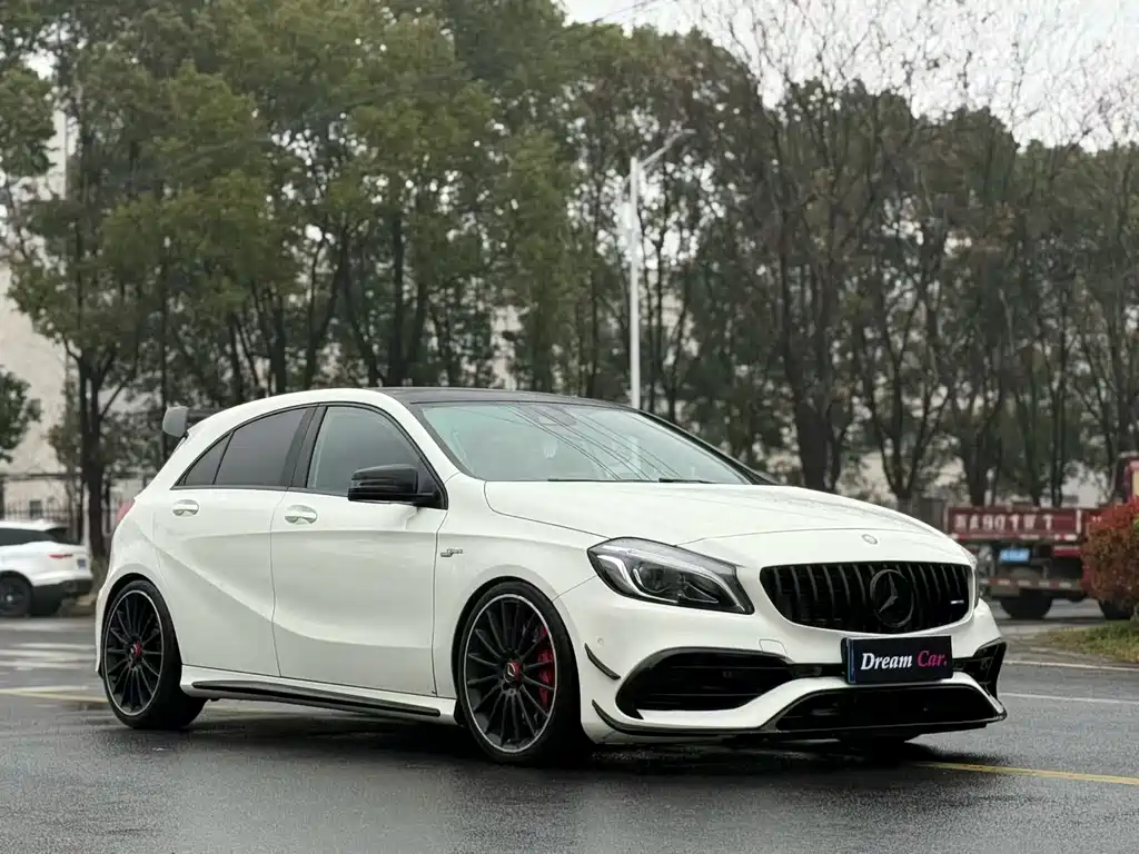 Mercedes-Benz A-Class AMG 2017 — фото 2