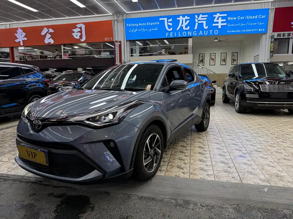 Toyota C-HR 2023 — фото 9
