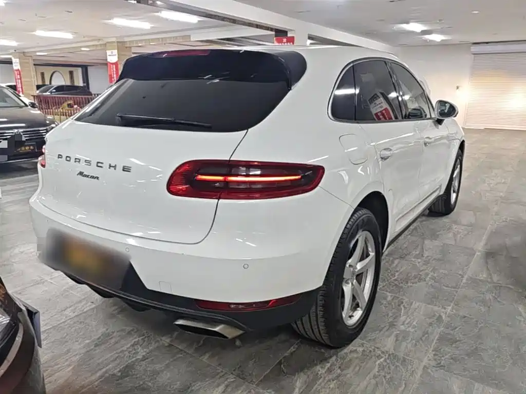 Porsche Macan 2018 — фото 7