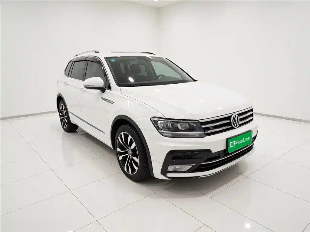 Volkswagen Tiguan L 2021 — фото 3