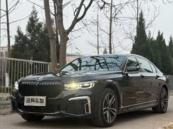 BMW 7 Series 2021