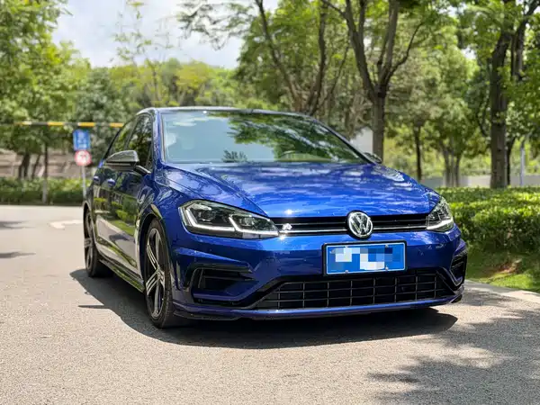 Volkswagen Golf 2020